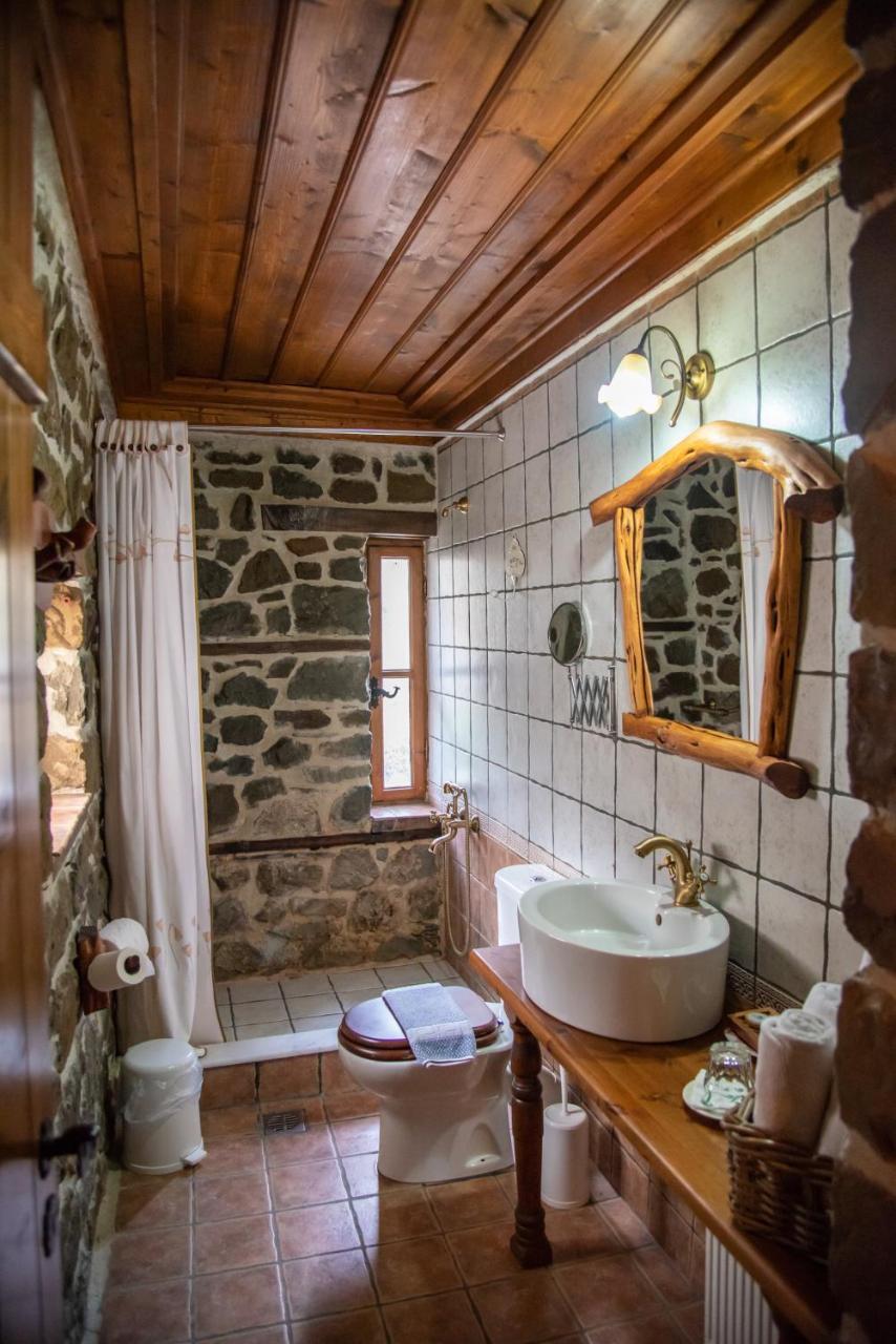 Country house Archontiko Aiolides *